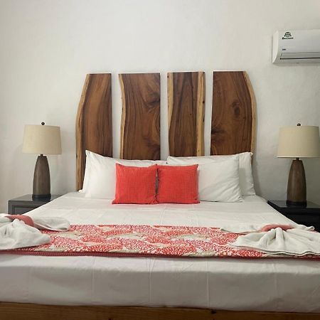 Reefside Villa Crown Point Esterno foto