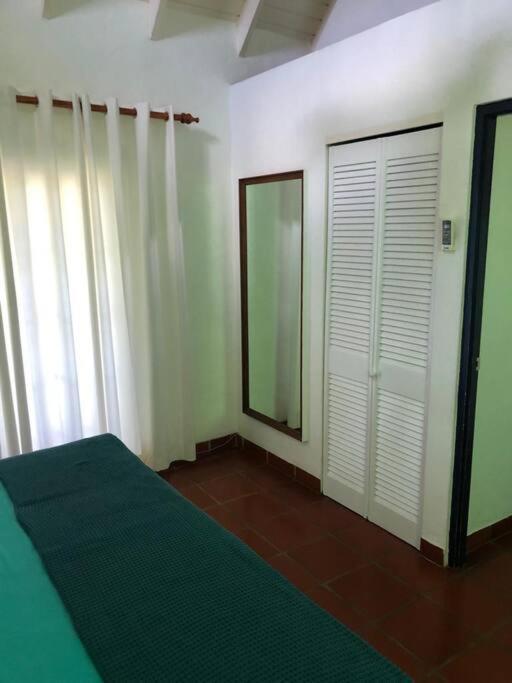 Reefside Villa Crown Point Esterno foto