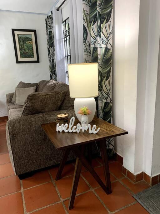 Reefside Villa Crown Point Esterno foto