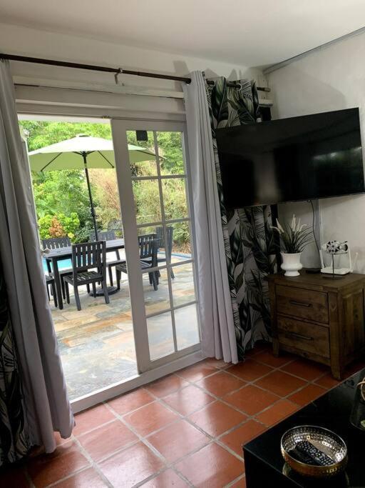 Reefside Villa Crown Point Esterno foto