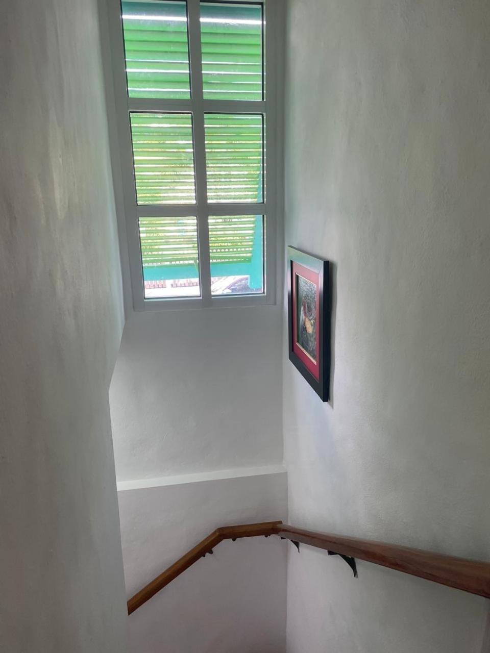 Reefside Villa Crown Point Esterno foto