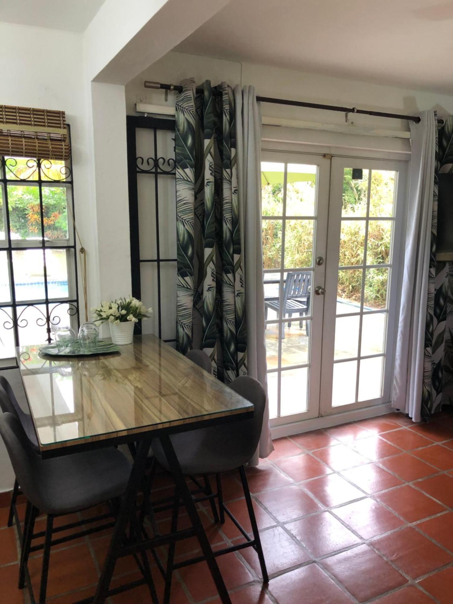 Reefside Villa Crown Point Esterno foto